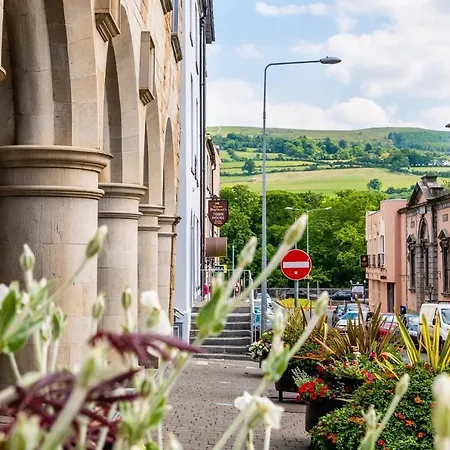 Pensionat Befani's Mediterranean Restaurant & Townhouse