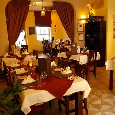 Befani's Mediterranean Restaurant & Townhouse 3*